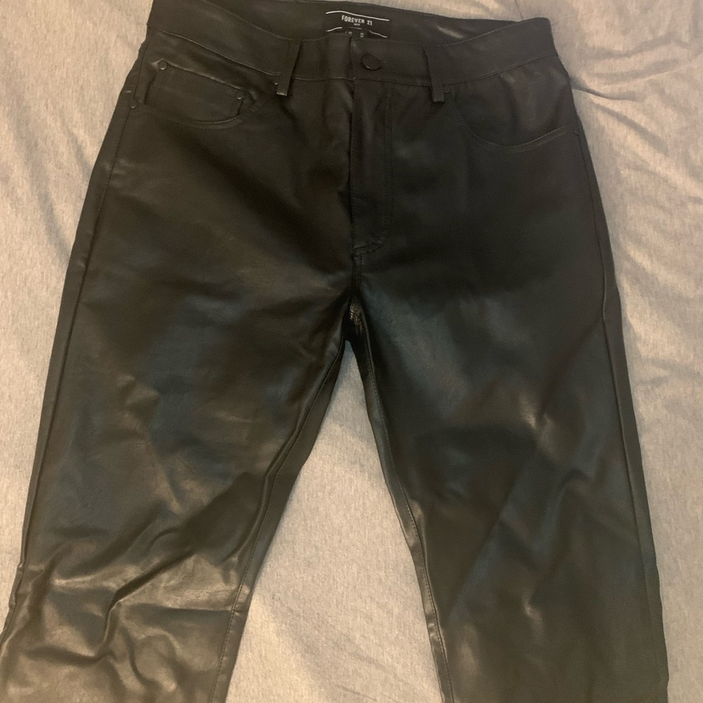 FOREVER 21 LEATHER PANTS